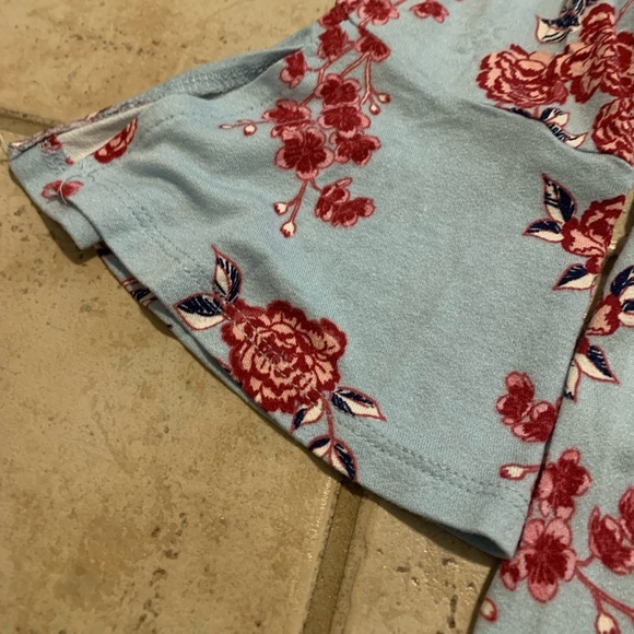 💜 Pink Rose Cold Shoulder Floral Top - Light Blue & Burgundy - Size S - Picture 5 of 7